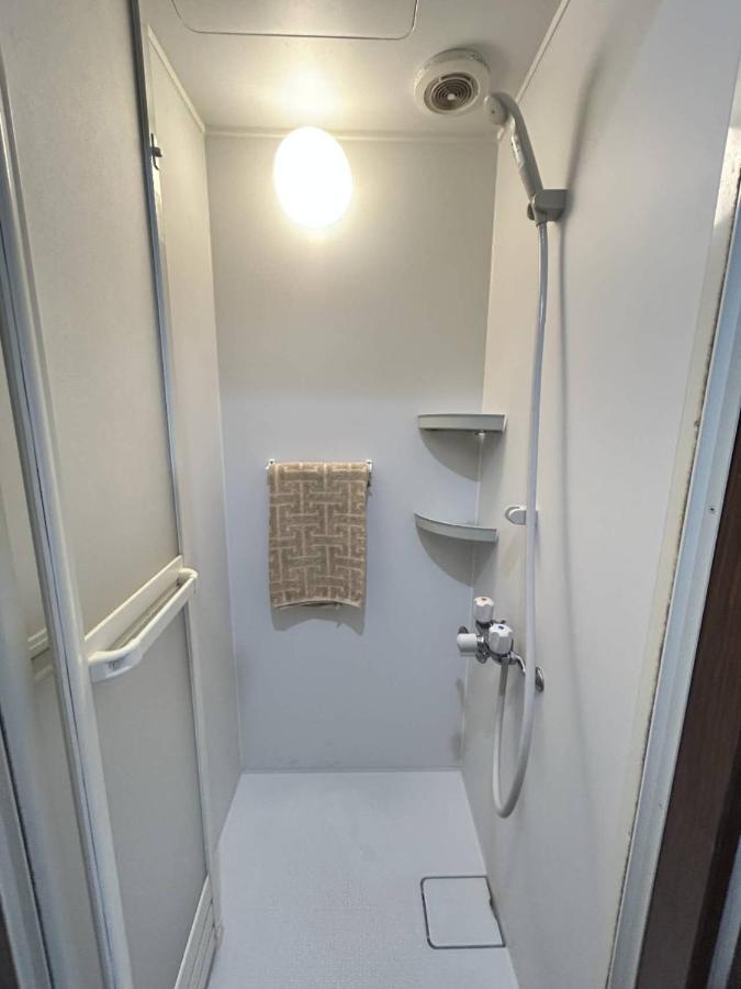 ホステル今鶴 四人部屋 302号室 Osaka Luaran gambar